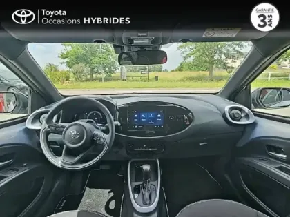 Photo 7 Toyota Aygo  X 116h Graphic