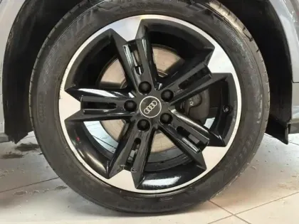 Photo 10 Audi Q2  35 TDI 150ch  S line S tronic 7
