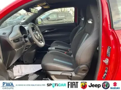 Photo 6 Abarth 500 C e 155ch 42kWh Pack 4cv