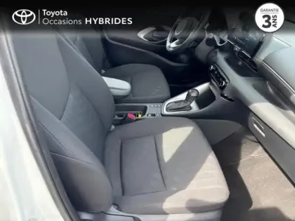 Photo 5 Toyota Yaris  116h Dynamic 5p MC24