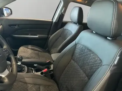 Photo 9 Suzuki Vitara  1.4 Boosterjet Hybrid 110ch Style MY25