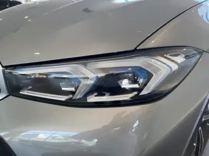 Photo 9 BMW Serie 3 Série 3 330eA xDrive 292ch M Sport