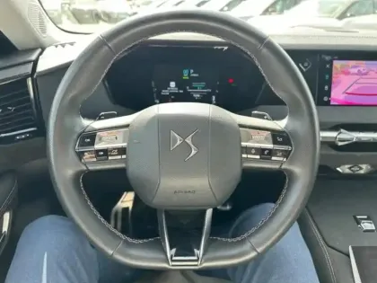 Photo 14 DS DS 4  E-TENSE 225ch Performance Line +