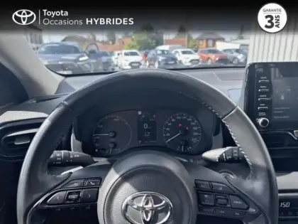 Photo 12 Toyota Yaris  116h Dynamic 5p MC24