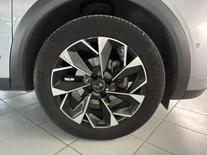 Photo 15 DS DS 3  Crossback PureTech 130ch Louvre Automatique