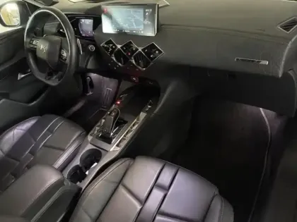 Photo 13 DS DS 3  Crossback PureTech 130ch Louvre Automatique
