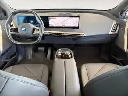 Photo 9 BMW Ix  xDrive50 523ch