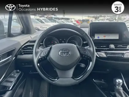 Photo 15 Toyota C-HR  1.8 Hybride 122ch Design E-CVT