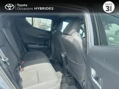 Photo 12 Toyota C-HR  1.8 Hybride 122ch Design E-CVT