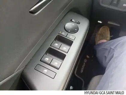 Photo 11 Hyundai Kona  1.0 T-GDi 100ch Intuitive