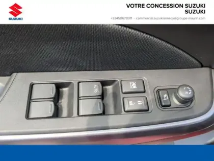 Photo 9 Suzuki Swift  1.2 Dualjet Hybrid 83ch Pack Auto