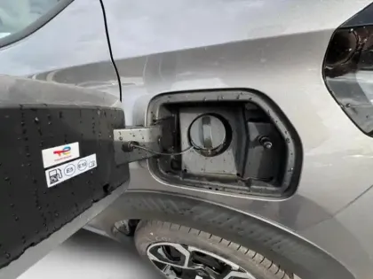 Photo 9 Citroën C3  1.2 Turbo 100ch PLUS