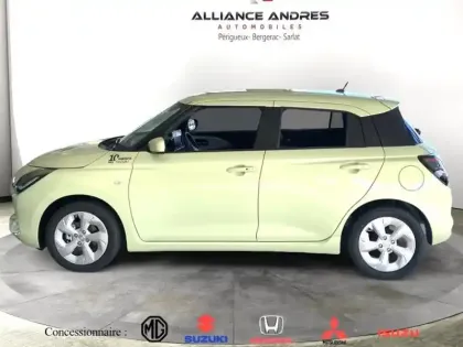 Photo 7 Suzuki Swift  1.2 Hybrid 83ch Privilège