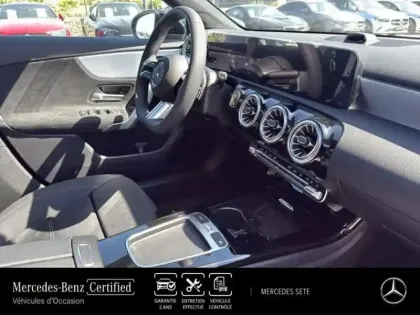 Photo 10 Mercedes Classe A  180 d 116ch AMG Exclusive Design 8G-DCT