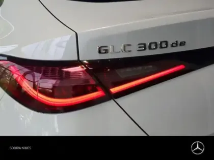 Photo 12 Mercedes GLC  Coupé 300 d e Hybrid 197+136ch AMG Line + 4Matic 9G-Tronic