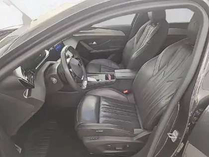 Photo 10 Peugeot 408  PHEV 225 e-EAT8
