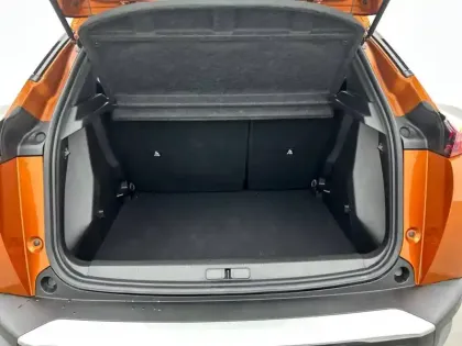 Photo 5 Peugeot 2008  PureTech 100 S&S BVM6