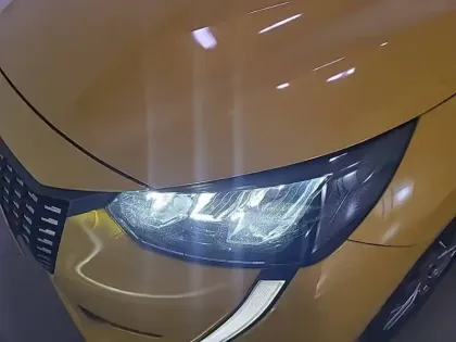 Photo 15 Peugeot 208  PureTech 100 S&S BVM6