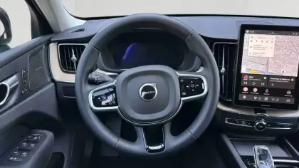 Photo 11 Volvo XC60  T6 AWD Hybride rechargeable 253 ch+145 ch Geartronic 8