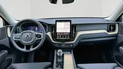 Photo 20 Volvo XC60  T6 AWD Hybride rechargeable 253 ch+145 ch Geartronic 8