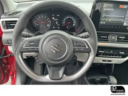 Photo 8 Suzuki Swift  1.2 Dualjet Hybrid CVT