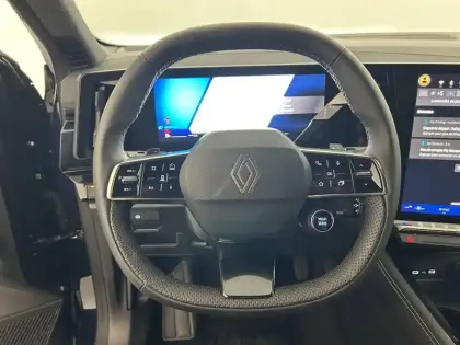 Photo 23 Renault Espace  E-Tech full hybrid 200 GSR2