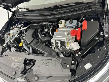 Photo 35 Renault Espace  E-Tech full hybrid 200 GSR2