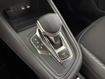 Photo 29 Renault Symbioz  E-Tech full hybrid 145