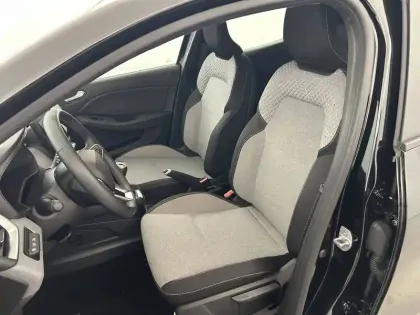 Photo 17 Renault Clio  Blue dCi 100 ch GSR2