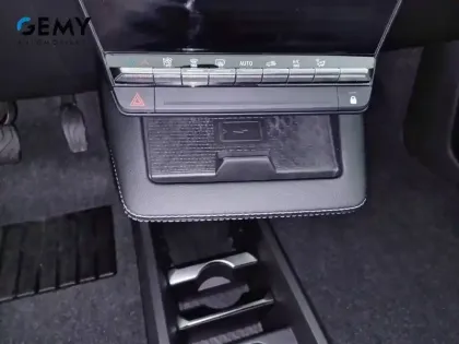 Photo 28 Renault Megane  E-Tech EV60 220 ch optimum charge