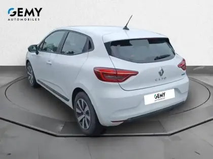 Photo 6 Renault Clio  E-Tech full hybrid 145