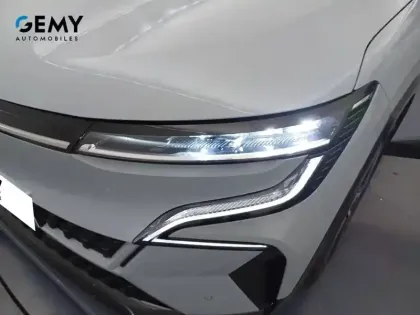 Photo 31 Renault Megane  E-Tech EV60 220 ch super charge