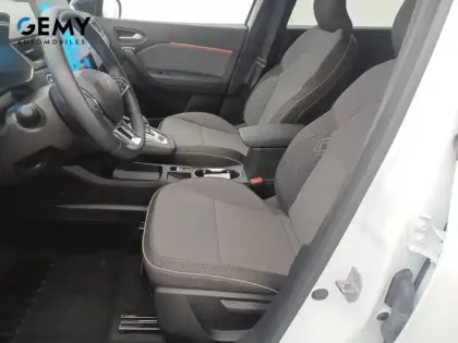 Photo 8 Renault Symbioz  E-Tech full hybrid 145