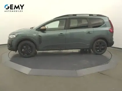 Photo 34 Dacia Jogger  Hybrid 140 7 places GSR2