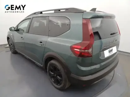 Photo 32 Dacia Jogger  Hybrid 140 7 places GSR2
