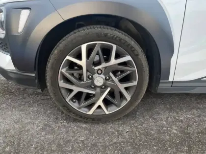 Photo 13 Hyundai Kona  1.6 GDi Hybrid