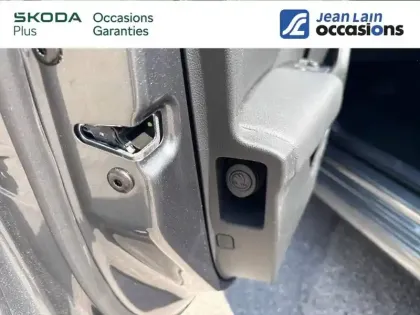 Photo 16 Skoda Octavia  Combi 1.5 TSI Hybrid 150 ch ACT DSG7