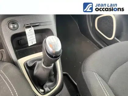 Photo 12 Renault Captur  TCe 90 - 19