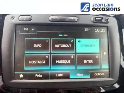Photo 14 Renault Captur  TCe 90 - 19