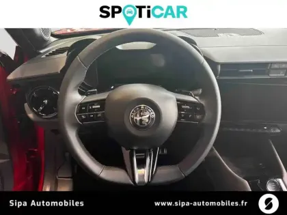 Photo 12 Alfa Romeo Junior  1.2 Ibrida 145 ch e-DCT6