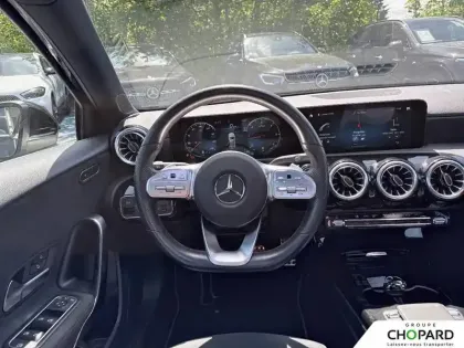 Photo 15 Mercedes Classe A  180 d 8G-DCT