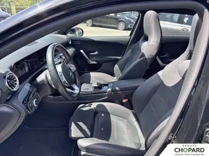 Photo 10 Mercedes Classe A  180 d 8G-DCT