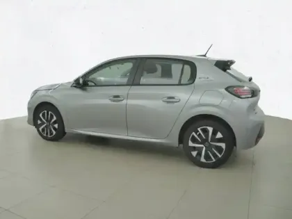 Photo 30 Peugeot 208  Hybrid 110 ch e-DCS6