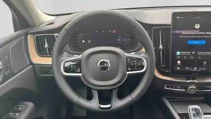 Photo 14 Volvo XC60  T6 AWD Hybride rechargeable 253 ch+145 ch Geartronic 8