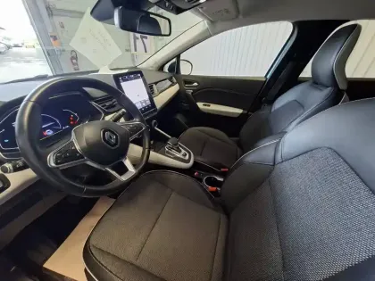 Photo 9 Renault Captur  E-Tech 145 - 21