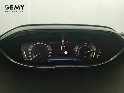 Photo 15 Peugeot 5008  Hybrid 136 e-DCS6