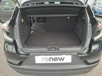 Photo 29 Renault Captur  E-Tech full hybrid 145 ch