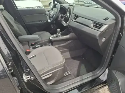 Photo 18 Renault Captur  E-Tech full hybrid 145 ch