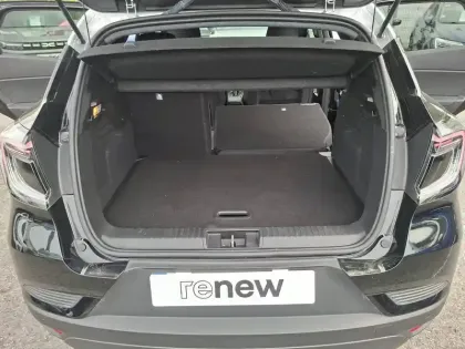 Photo 31 Renault Captur  E-Tech full hybrid 145 ch