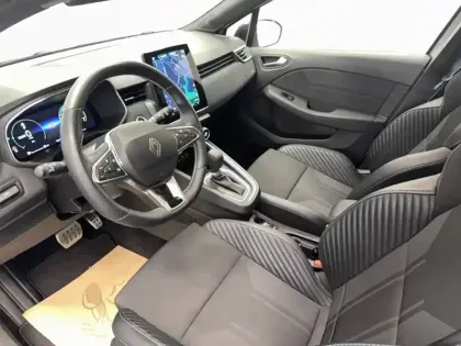 Photo 18 Renault Clio  E-Tech full hybrid 145 ch GSR2